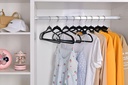 quality-hangers-50-pack-slim-plastic-han-5.jpg